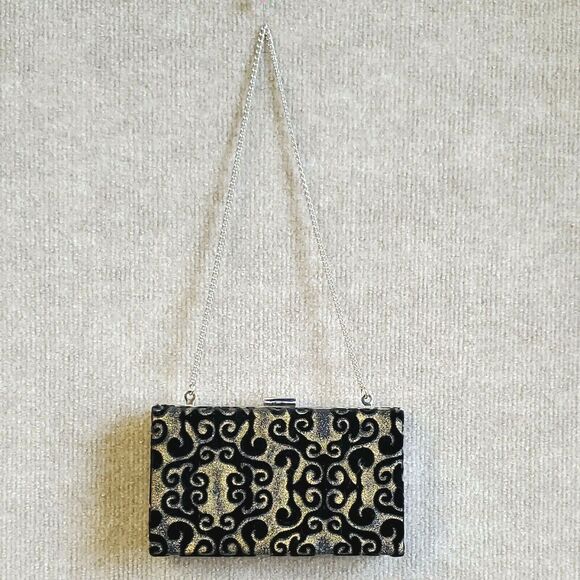Evening Bag Clutch Purse Formal Black Velvet Baroque Metal Clasp Chain Strap - Picture 1 of 10